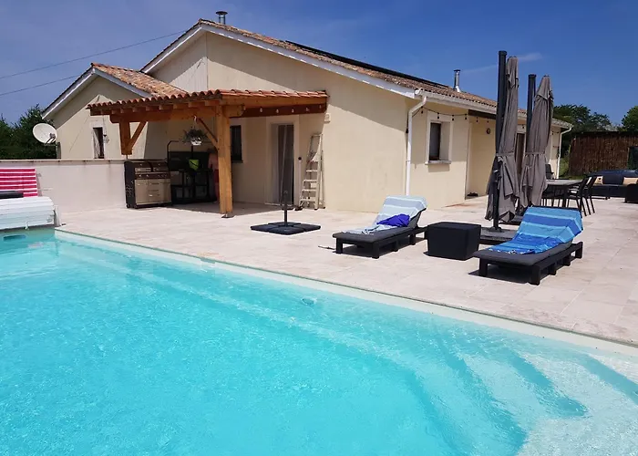 C'est La Vie La ! Jolie Maison Avec Piscine